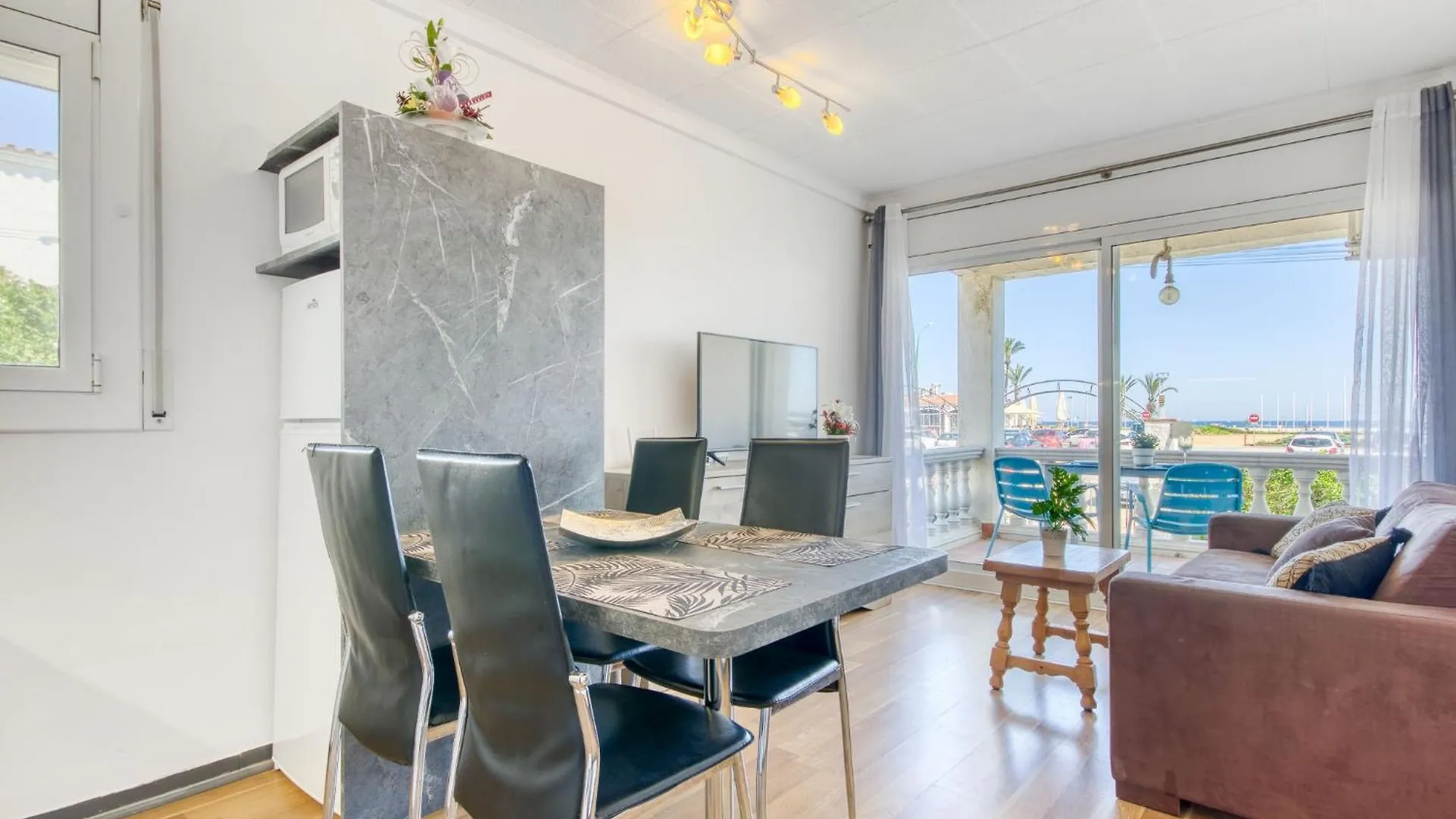 Apartment Vista Bahia-2 By Interhome Empuriabrava